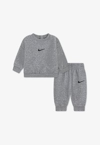 Επιλέχθηκε, grey heather