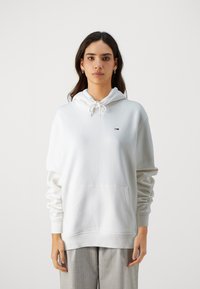 Tommy Jeans FLAG HOODIE - Hoodie - ancient white
