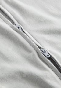 Thumbnail Image 6