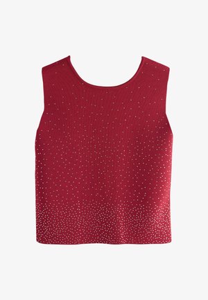 Červený pletený top na ramínka s kulatým výstřihem a gradientem stříbrných cvoků od shora dolů. Hladká textura, bezrukávový design.