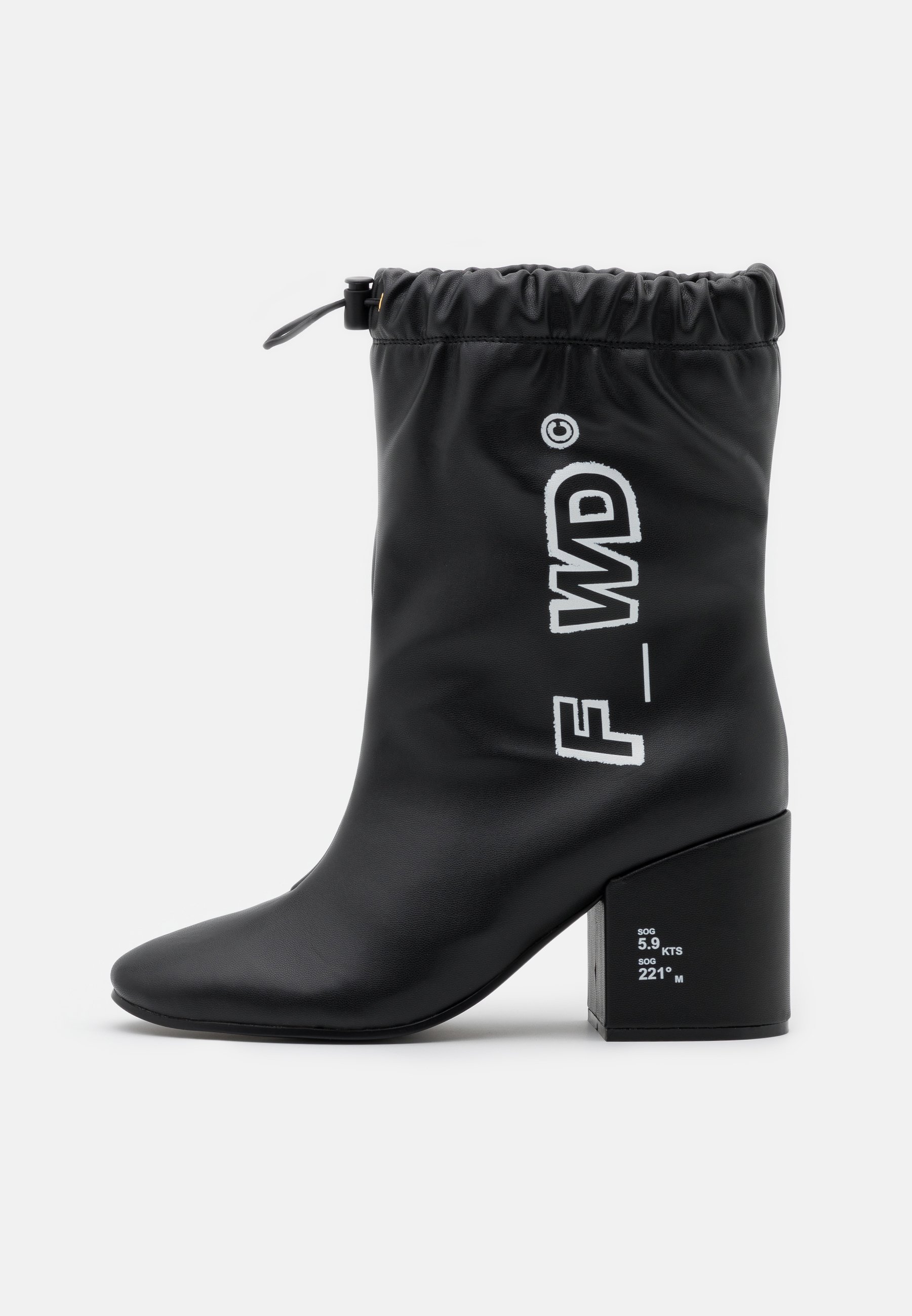 Botines bajos negros F_WD de mujer | Colección en oferta en Zalando