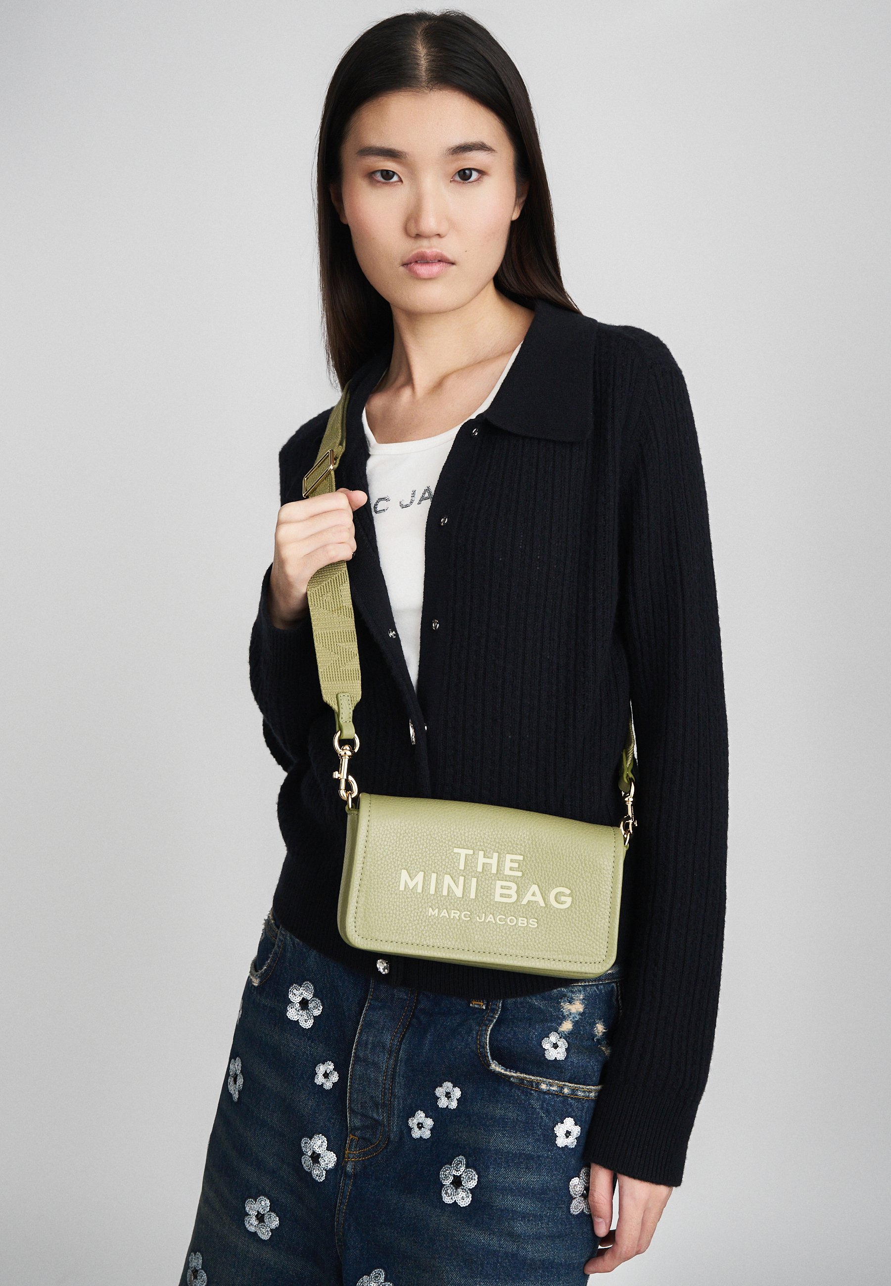 MARC JACOBS THE MINI BAG - Bandolera - reed/verde oscuro - Zalando.es
