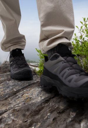 Outdoorschoenen - black