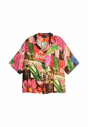 Cămașă cu nasturi și mâneci scurte, cu imprimeu floral vibrant și abstract în culori roz, verde, roșu, albastru și bej.