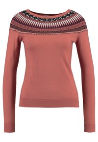 Pull en rose-rouge avec des manches longues, un large col et des motifs géométriques élaborés en couleurs sombres et claires autour des épaules.