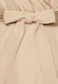 Tommy Hilfiger Vinterfrakke - beige