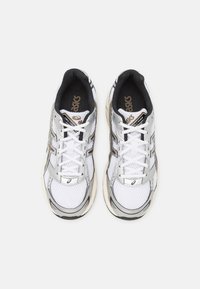 ASICS SportStyle GEL-1130 UNISEX - Športni copati - white/clay canyon