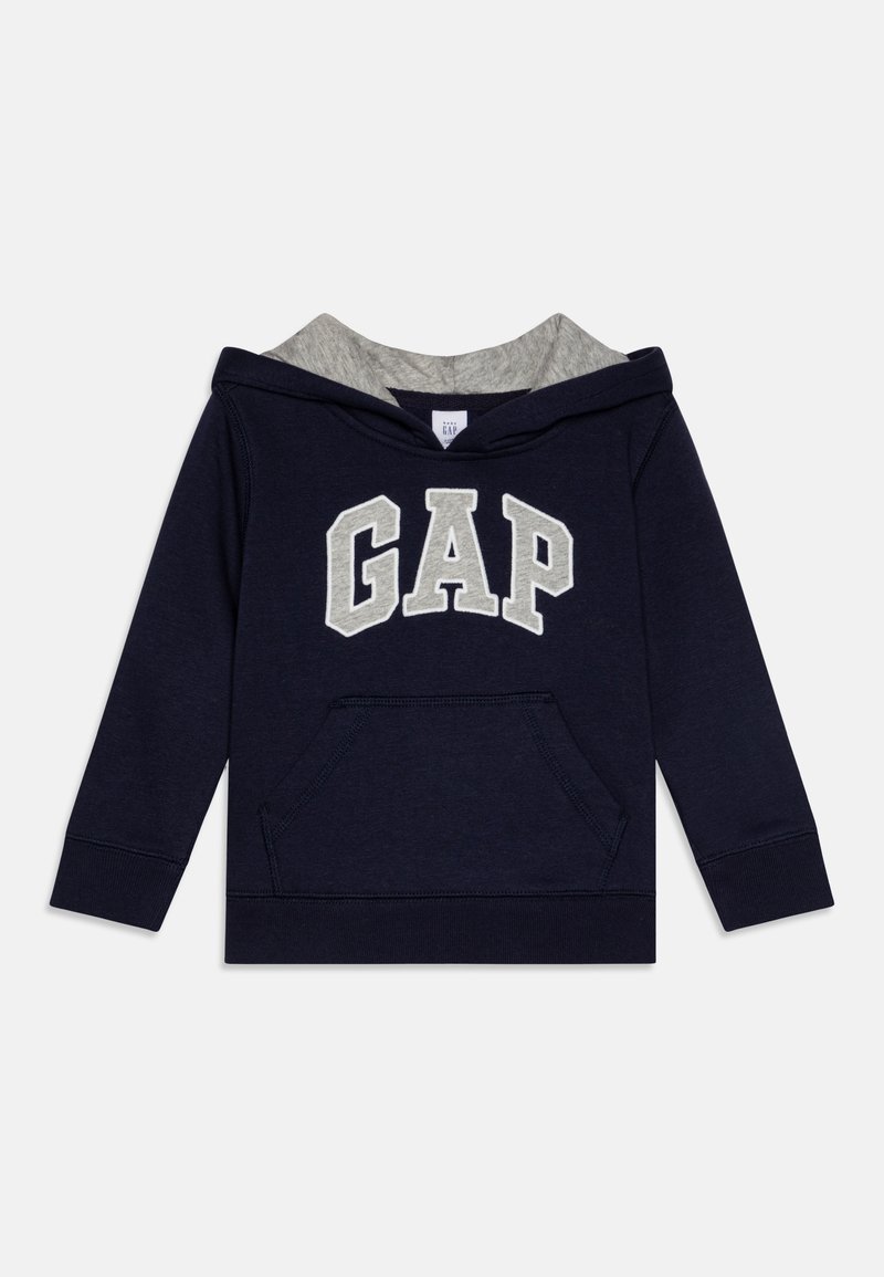 Námornícky mikina s šedou podšívkou kapucne, obsahuje logo "GAP" v svetlošedej farbe, klokanie vrecko, rebrované manžety a lem, vyrobená z mäkkého bavlneného materiálu.