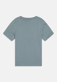 Lyle & Scott PLAIN - Jednoduché tričko - slate blue