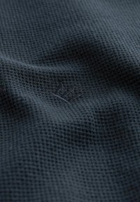 Unselected, navy