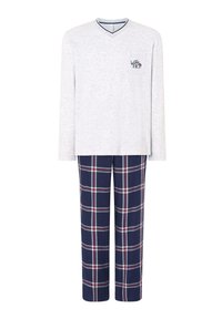 Camiseta de manga larga gris claro con escote en V y bolsillo, combinada con pantalones de cuadros en azul marino con rayas en blanco y rojo. Tejido mezcla de algodón.