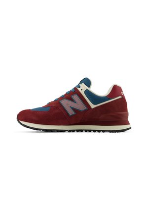574 - Trainers - red