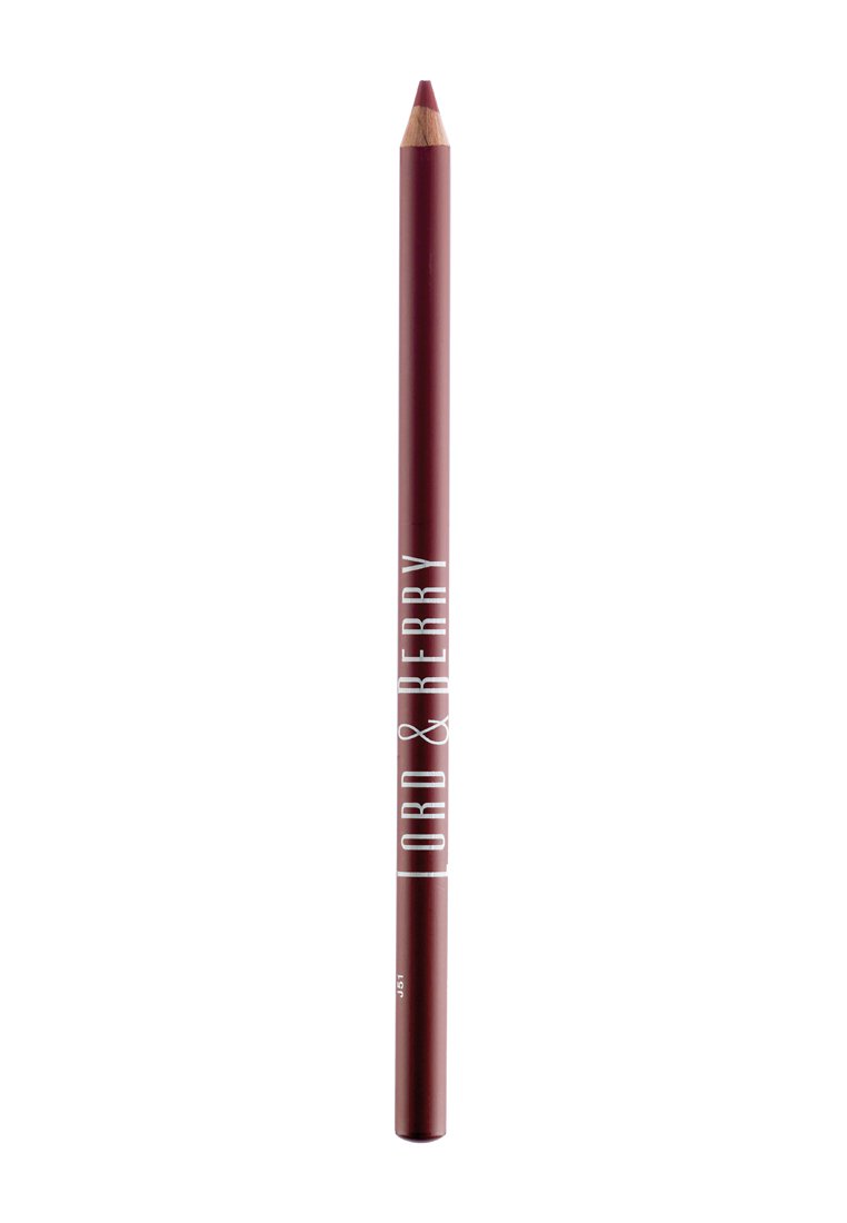 Matita labbra color borgogna con punta affilata e finitura liscia. Presenta testo di branding bianco lungo il corpo, forma cilindrica per una facile maneggevolezza.