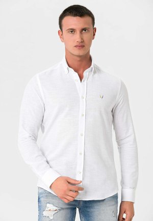 SLIM FIT - Shirt - white