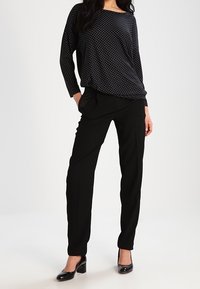 ONLY Trui - black