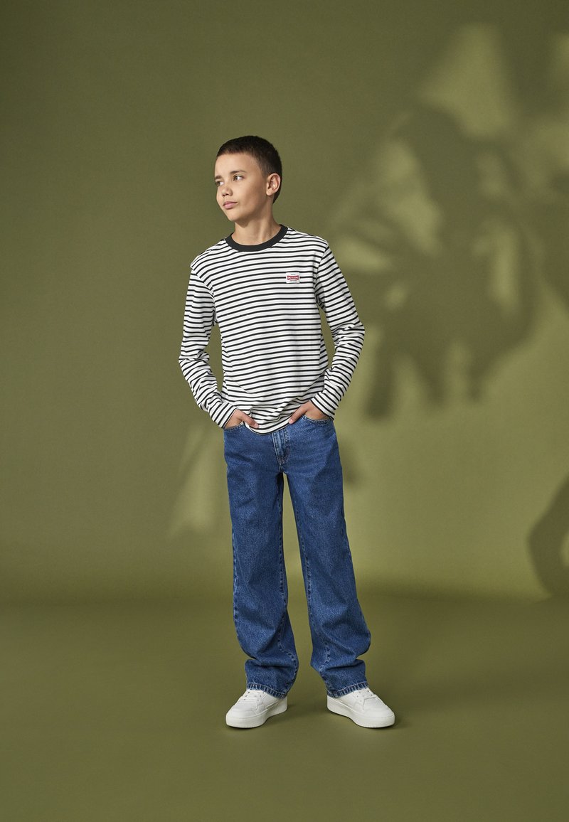 ONLY & SONS junior OSJDAWSON REG LONG SLEEVE STRIPE TEE - Topper langermet - white