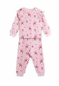 Rosa pyjamasæt bestående af en langærmet trøje med flæser på skuldrene og et enhjørningsmønster, samt matchende bukser dekoreret med gaver og sløjfer.