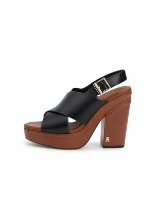 CROSSOVER STRAP BLOCK HEEL - Riemensandalette - black