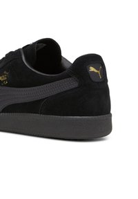 Puma Sneakers - black