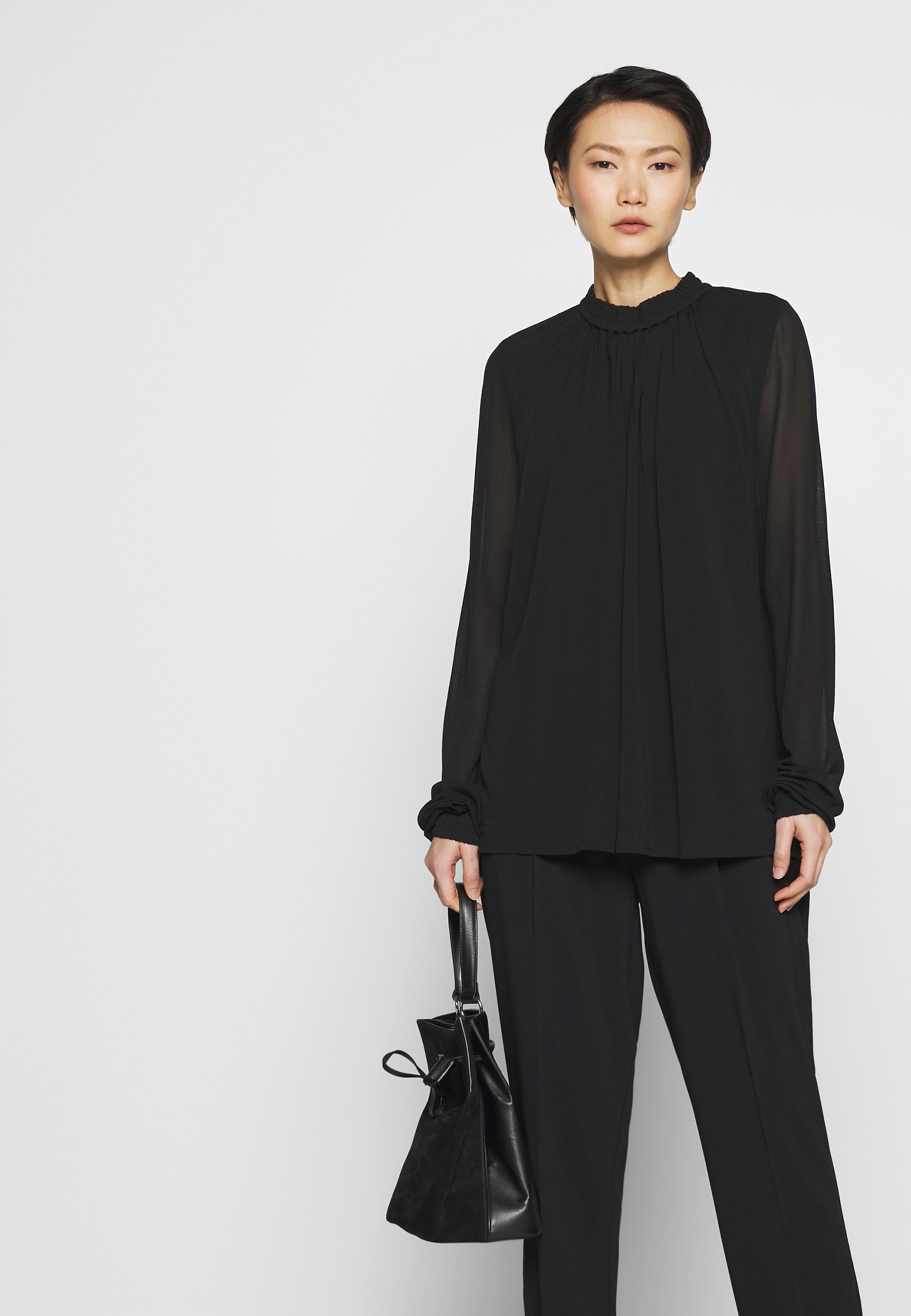 By Malene Birger VINEUIL Bluser black Zalando.no Gray Skjorte | By Malene Birger | Skjorter & bluser | Miinto.no