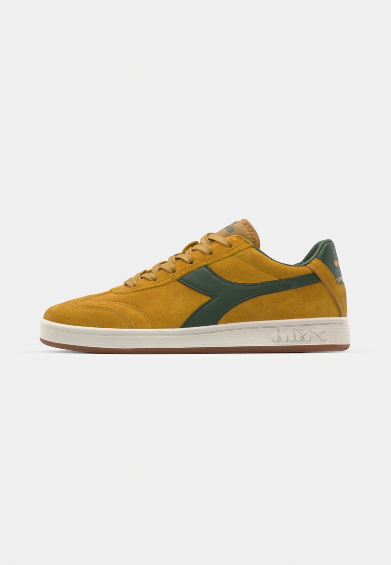 Diadora KICK - Trainers - chai tea/black forest/yellow - Zalando.ie