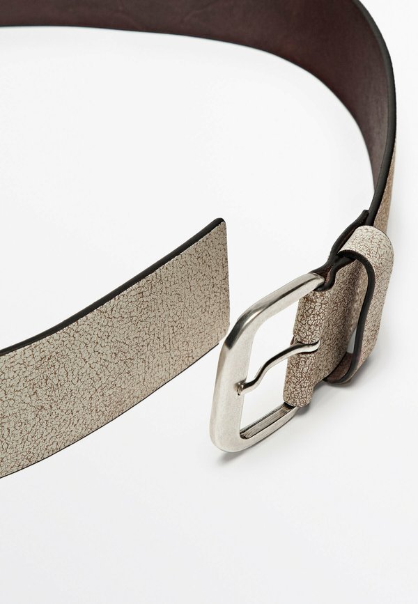 WIDE WITH DETAIL - Belt3