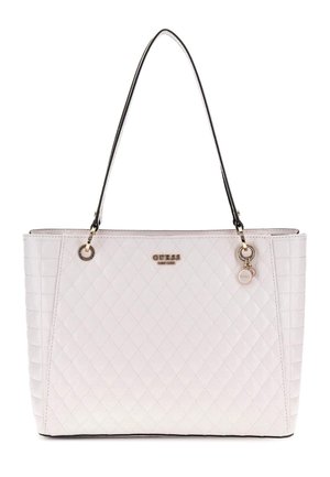 Sac fourre-tout matelassé rose en matériau synthétique avec des finitions noires, des accessoires dorés et un pendentif sur l'étiquette. Dispose de deux anses de soutien à l'épaule.