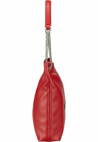 Sac à main en cuir rouge avec une surface texturée, doté d'une chaîne et d'une sangle en cuir. Sa forme est légèrement arrondie avec un fond plat.