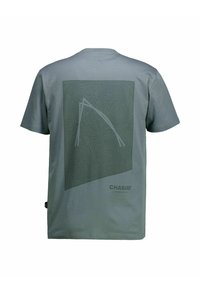 Hall hõlmikvarrukatega T-särk, millel on suur topograafiline kaardi kujundus ja seljal stiliseeritud "A", alumise serva lähedal bränditud tekstiga "CHASIN'".