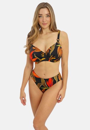 Zwart bikini set met een kleurrijk tropisch bladerenpatroon in oranje en groen. Beha met gevormde cups en verstelbare bandjes; hoog-geknoopte onderkant.
