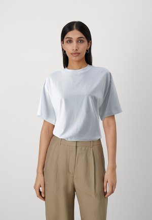 IVY OAK KYLA - T-shirt - bas - bright white