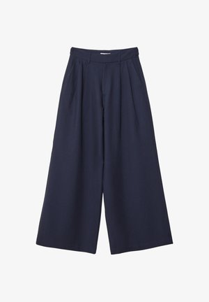 Pantaloni a gamba larga in tessuto blu scuro, con pieghe sul davanti, una texture liscia e una vita rifinita. Nessun hardware visibile.