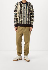 Selected Homme Stickad tröja - brown