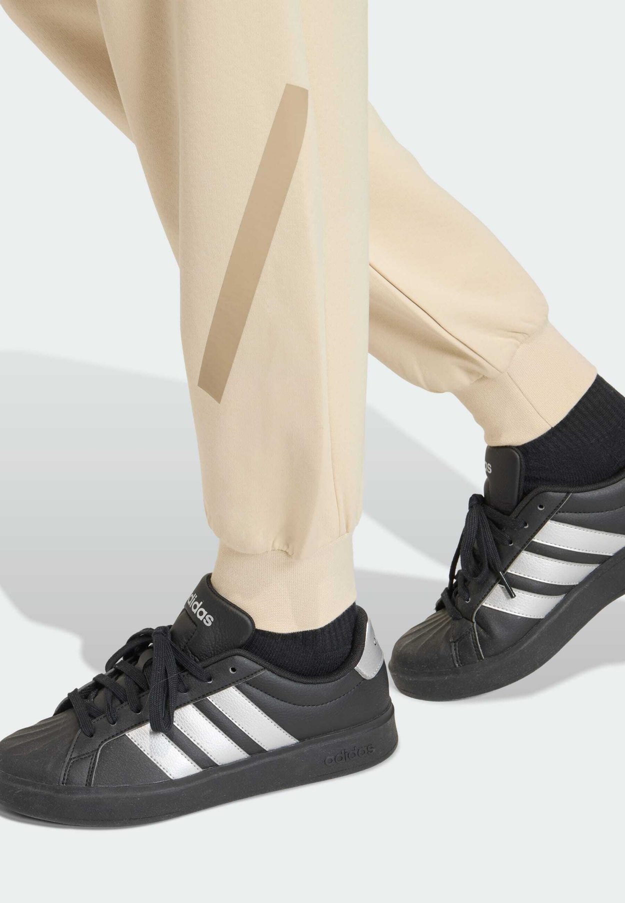 ADIDAS Z.N.E.