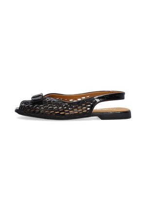 Schwarzer Slingback-Flachschuh mit offenem Zehenbereich, Wabenmuster und kleinem Schnallendetail vorne.