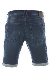 Shorts de mezclilla en azul oscuro, con dobladillo vuelto, diseño de cinco bolsillos y un parche de cuero en la cintura con el logo de la marca.