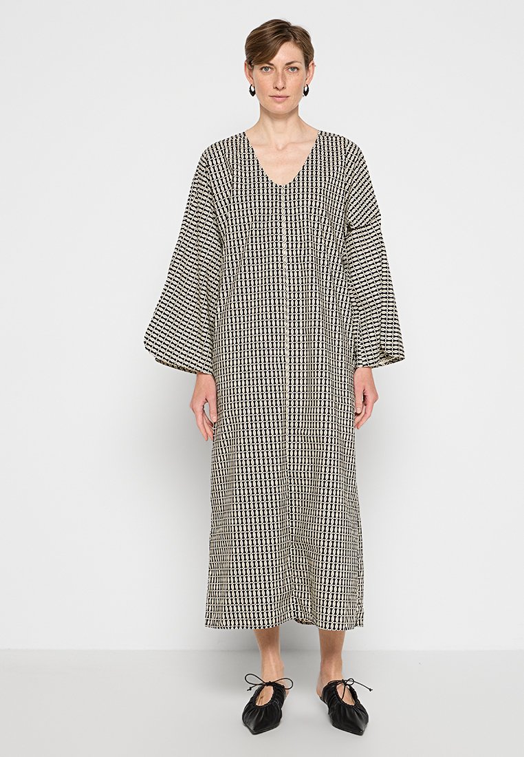 By Malene Birger Maxi-jurk zwart By Malene Birger Maxi-jurk zwart