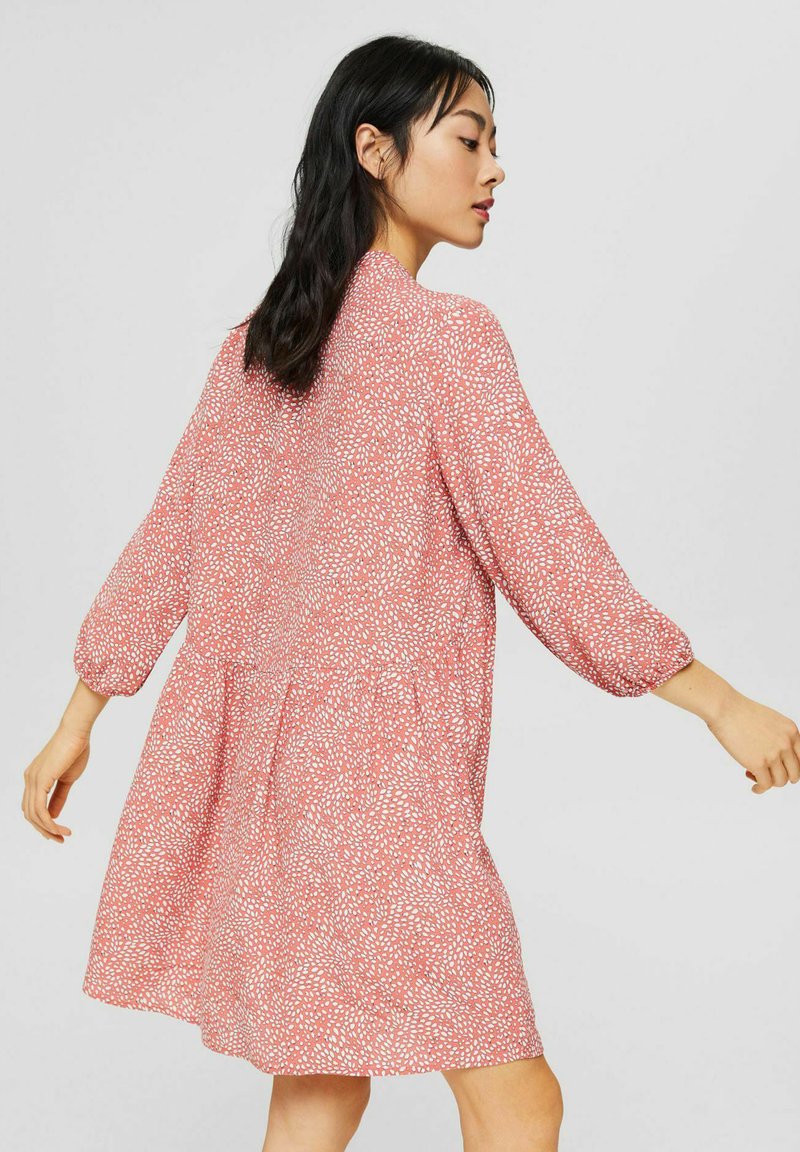Damen Freizeitkleider | Esprit DRESSES LIGHT Blusenkleid coral/koralle - DF92522 Damen Freizeitkleider | Esprit DRESSES LIGHT Blusenkleid coral/koralle - DF92522