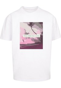 T-shirt en coton blanc avec un graphique aux tons roses et violets, présentant des palmiers et le texte "Chaque été a son histoire."