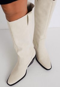 ONLY SHOES ONLBROOKE HIGH HEELED BOOT - Cizme cowboy/biker - beige