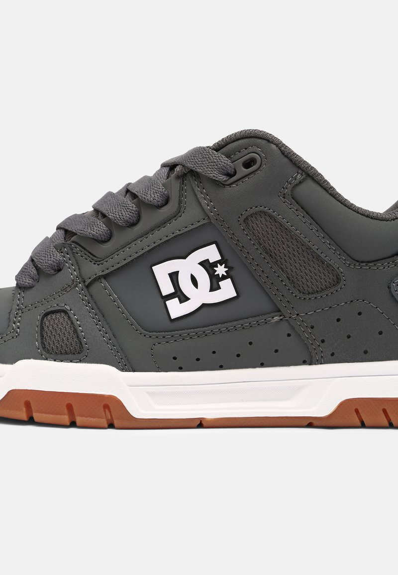 DC Shoes - Zapatillas - grey/gum/gris - Zalando.es