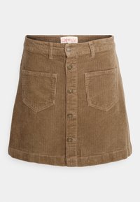 Gonna di velluto a coste marrone con chiusura a bottoni frontale, due tasche anteriori e un design di tessuto strutturato a righe.