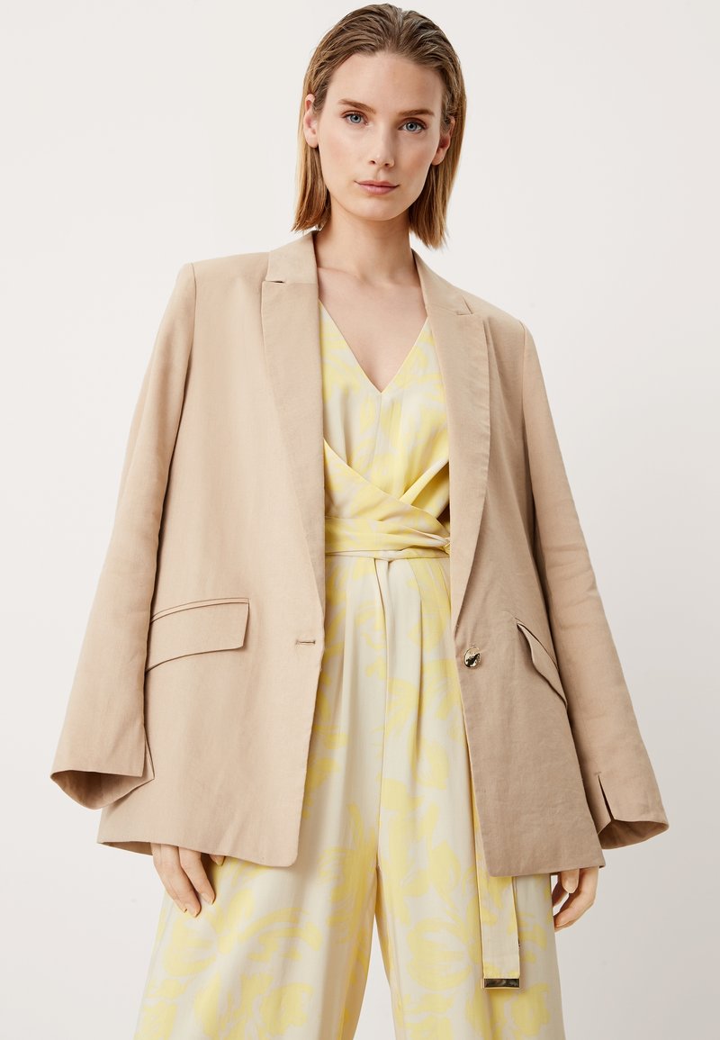 Damen Leichte Jacken | s.Oliver BLACK LABEL Blazer beige - XT87892 Damen Leichte Jacken | s.Oliver BLACK LABEL Blazer beige - XT87892