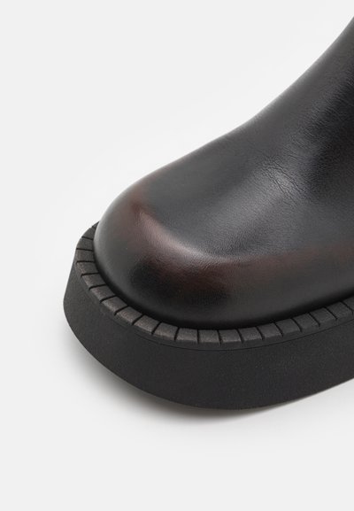 MIISTA ILSE BOOTS - Platform boots - brown