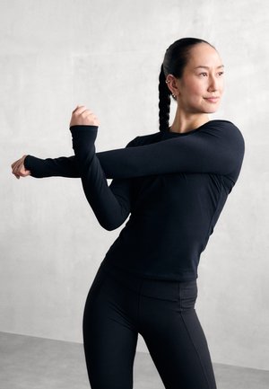 ESSENTIAL SCULPT LONG SLEEVE - Long sleeved top - black