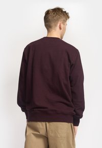REVOLUTION Sweater - burgundy