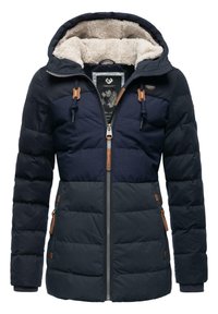 Navy pufferjacka med fleecefoder i huva, kontrasterande övre panel, bruna detaljer, dragkedjestängning och sidofickor. Mjuk textur inuti.