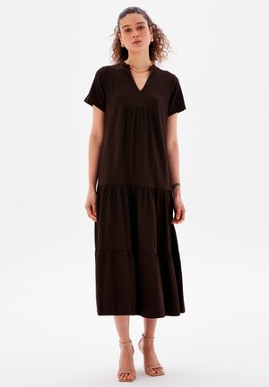 V NECK RUFFLED - Day dress - brown