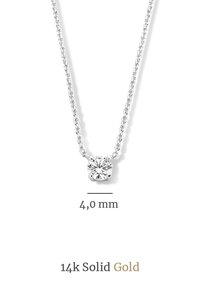 Collier en or solide 14 carats avec un pendentif en diamant rond de 4,0 mm sur une chaîne torsadée, mettant en avant une finition polie et lumineuse.