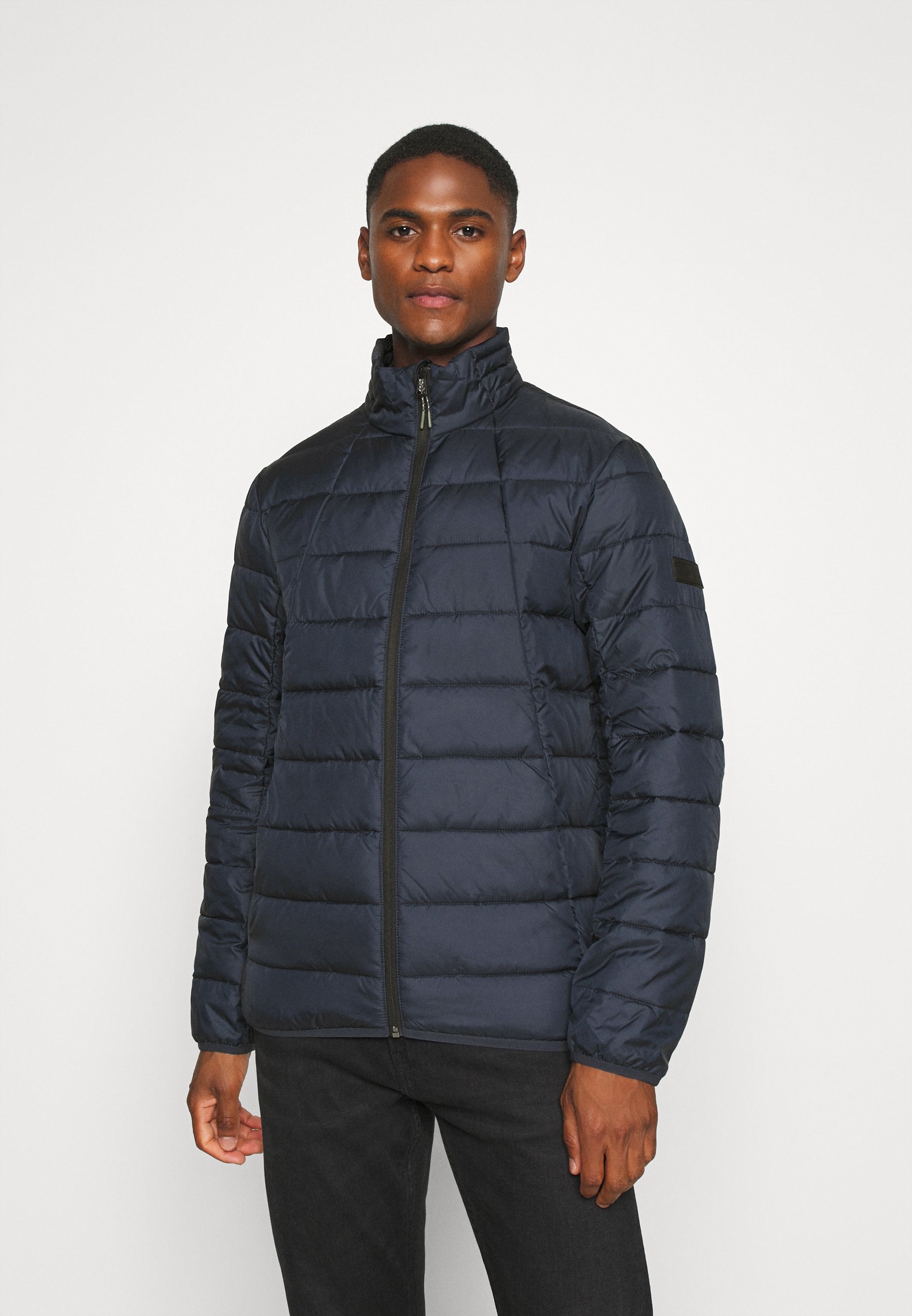 TOM TAILOR DENIM LIGHTWEIGHT JACKET Lett jakke sky TOM TAILOR DENIM LIGHT PADDED JACKET Lett jakke sky